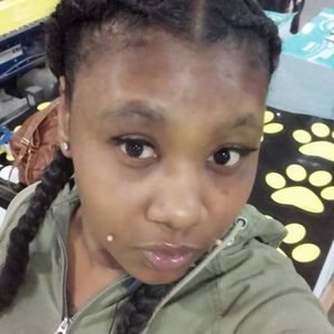 Meet your Posher, Tierra